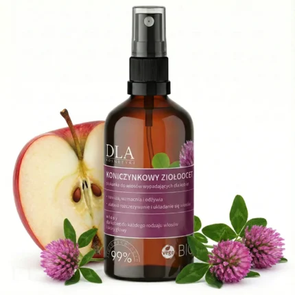 Koniczynkowy Ziołoocet - butelka z atomizerem i świeże jabłko.