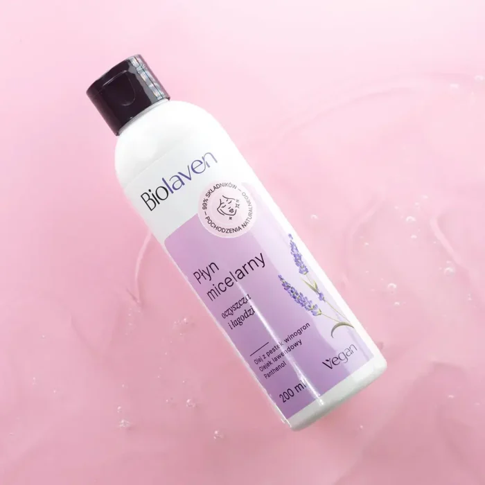 delikatny płyn micelarny z olejkiem z pestek winogron biolaven