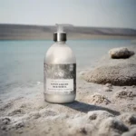 mydło solankowe w płynie w butelce z dozownikiem nad morzem martwym