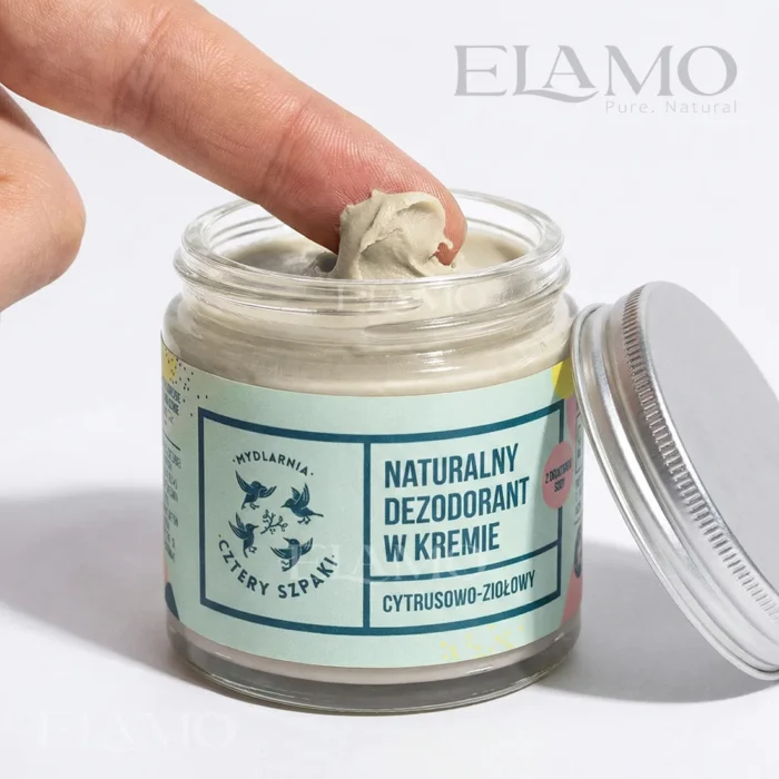 Kremowa konsystencja naturalnego dezodorantu w kremie – aplikacja palcem